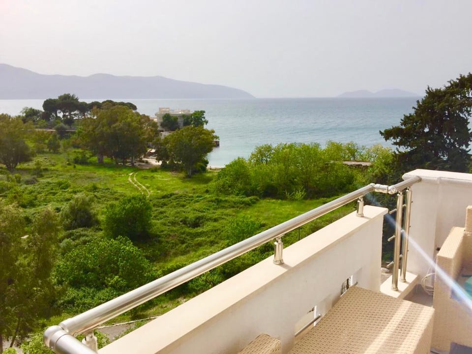 Appartamento con vista mare Apartment in Vlorë