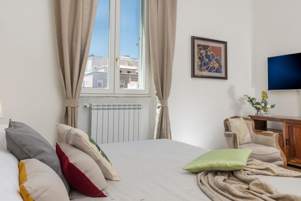 New! Spanish Step Design Apartment Apartment in Rome