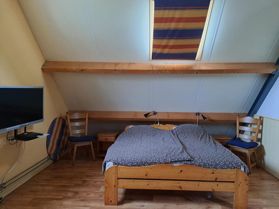 Communal lounge/ TV room, Bedroom