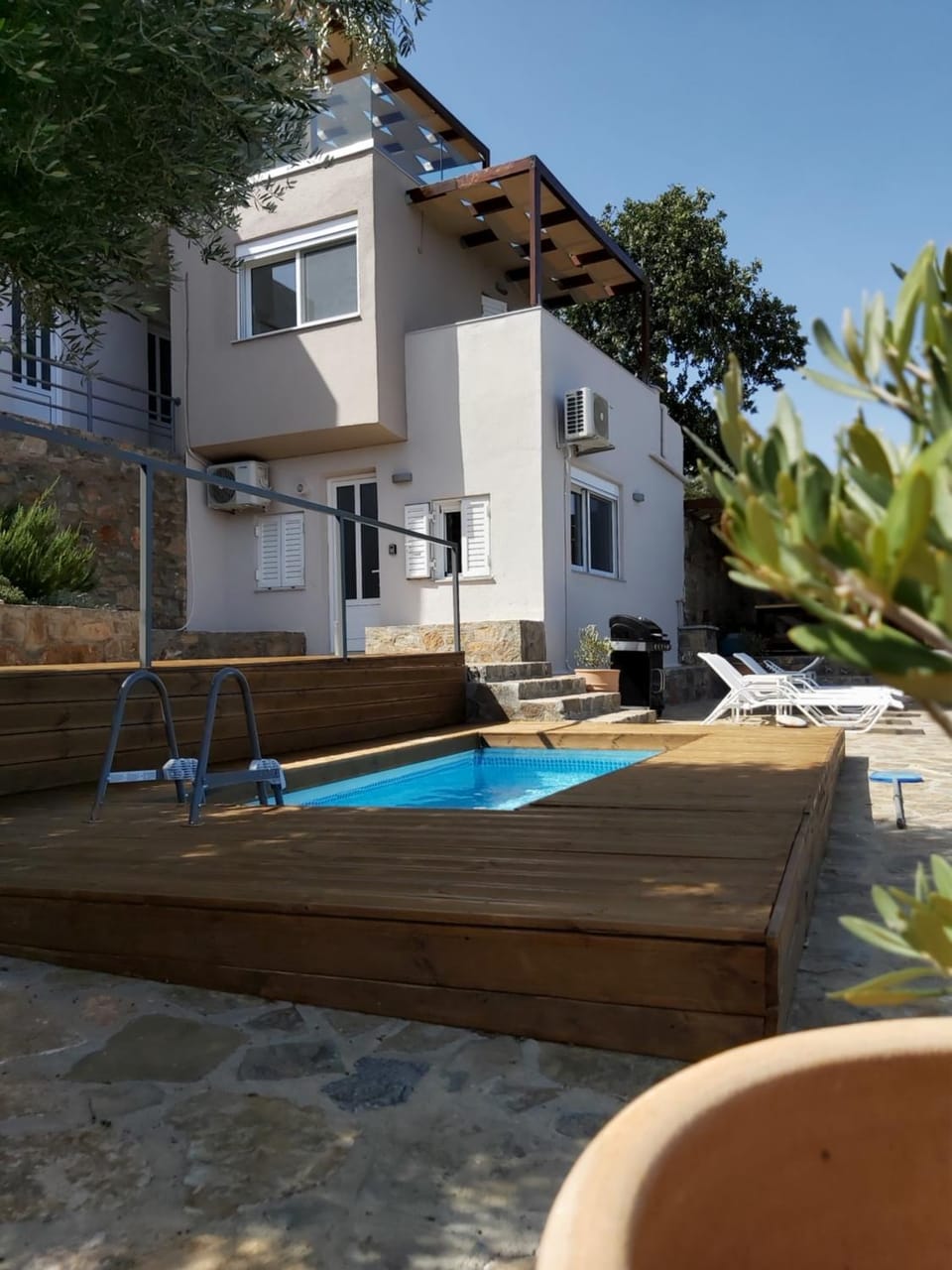 Inner courtyard view