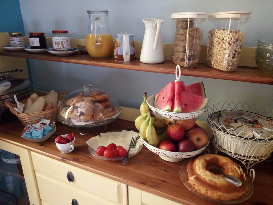 Continental breakfast