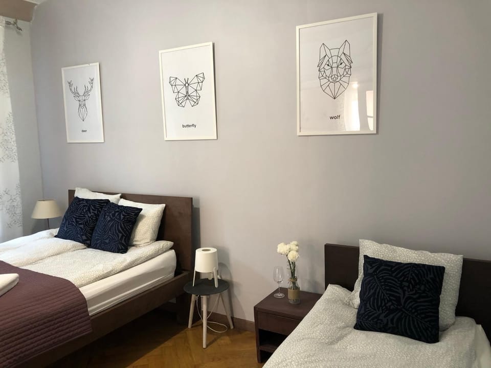 Bankowa 8 Guest Rooms Hostel in Poland