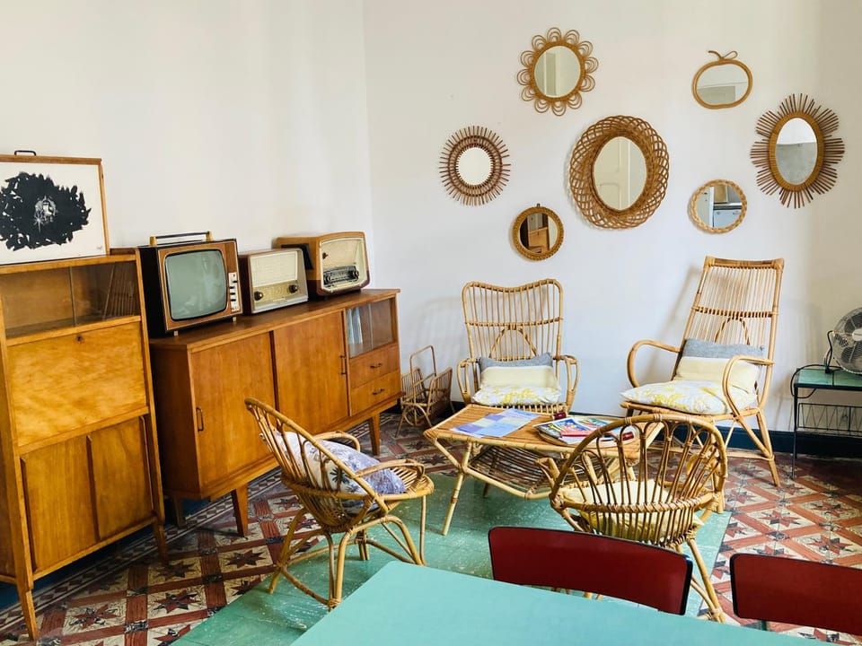 Les Cagettes en Ville Bed and Breakfast in Perpignan