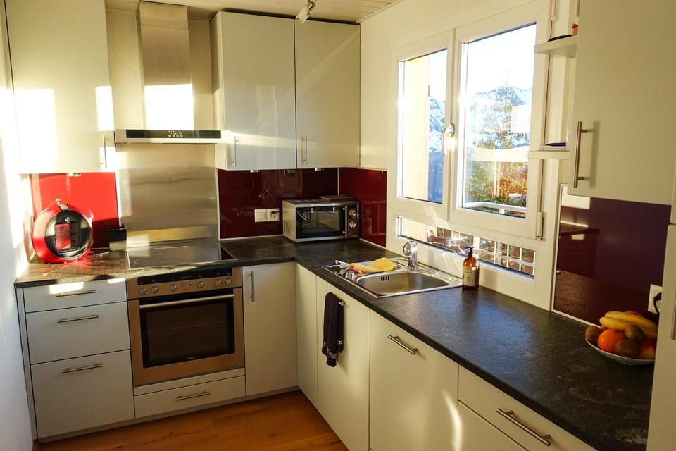 Coffee/tea facilities, Kitchen or kitchenette