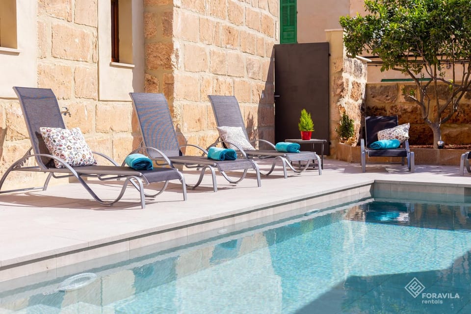 Pool view, Swimming pool