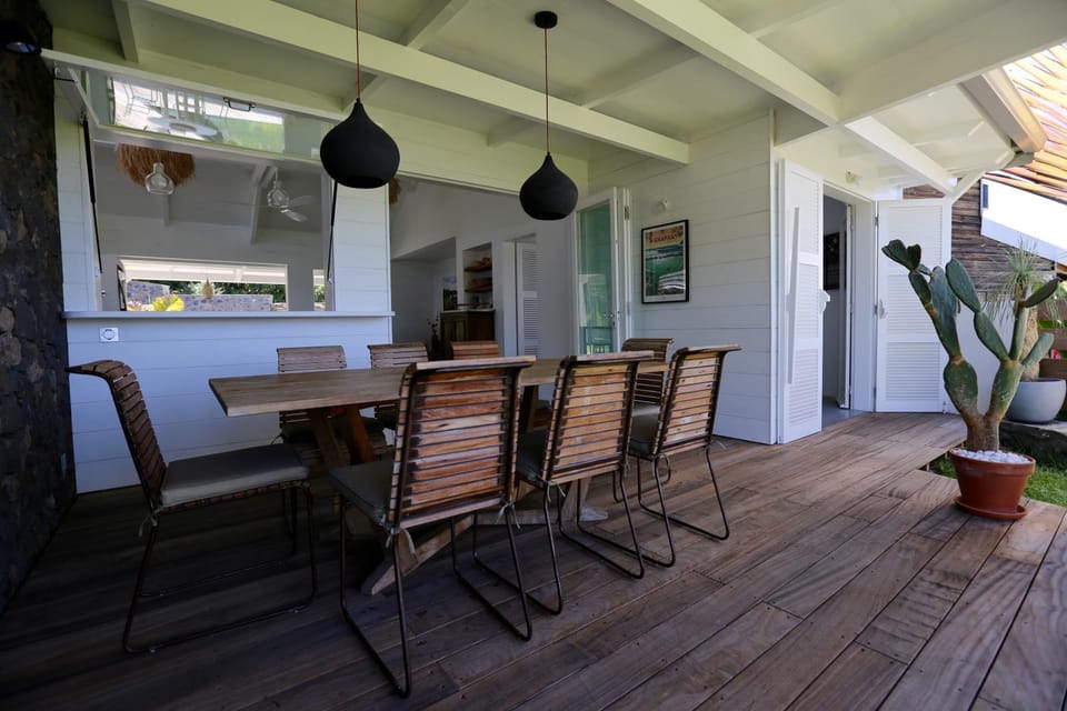 Patio, Dining area, Garden view, Sea view, Street view
