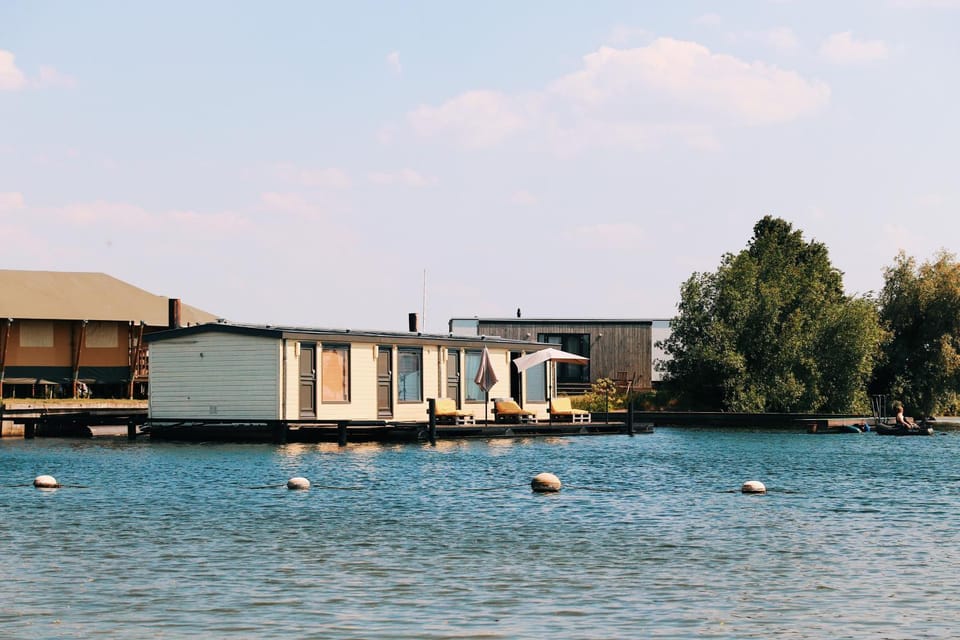 Floatel - de Schans Alphen Apartment hotel in Gelderland, Netherlands