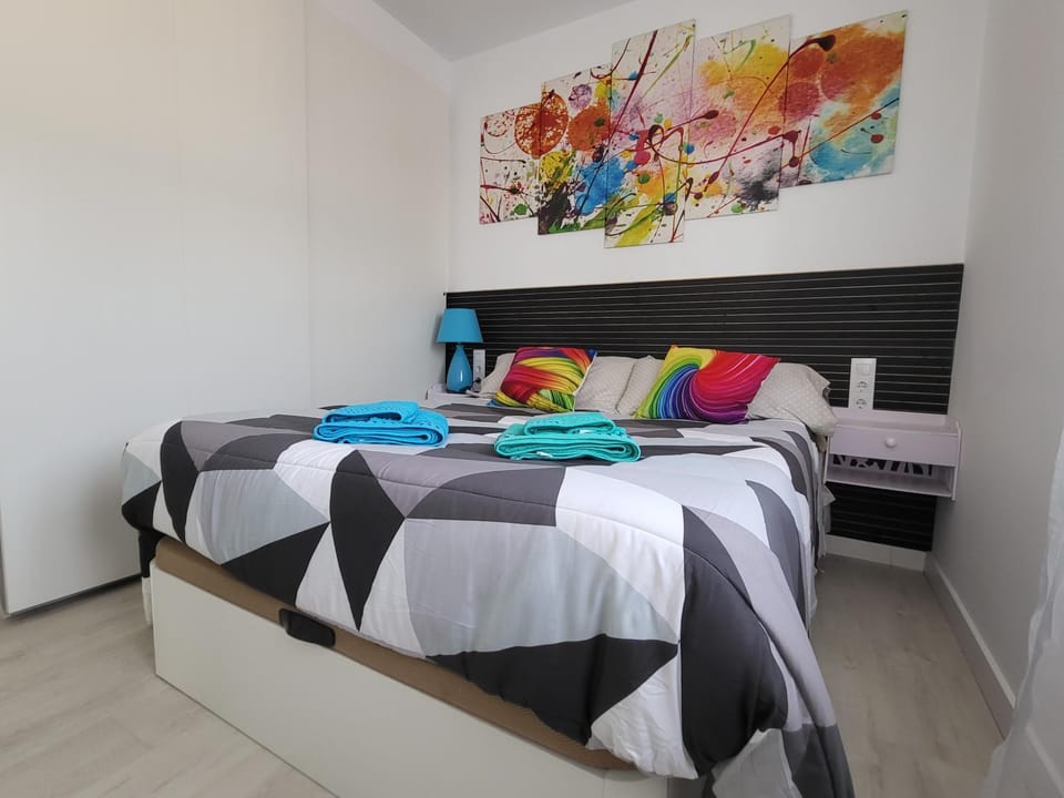 Bed, Bedroom