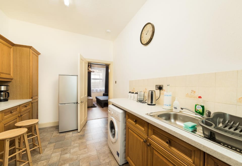 STAG studio apartment, City Centre, Free Parking Apartment in Inverness