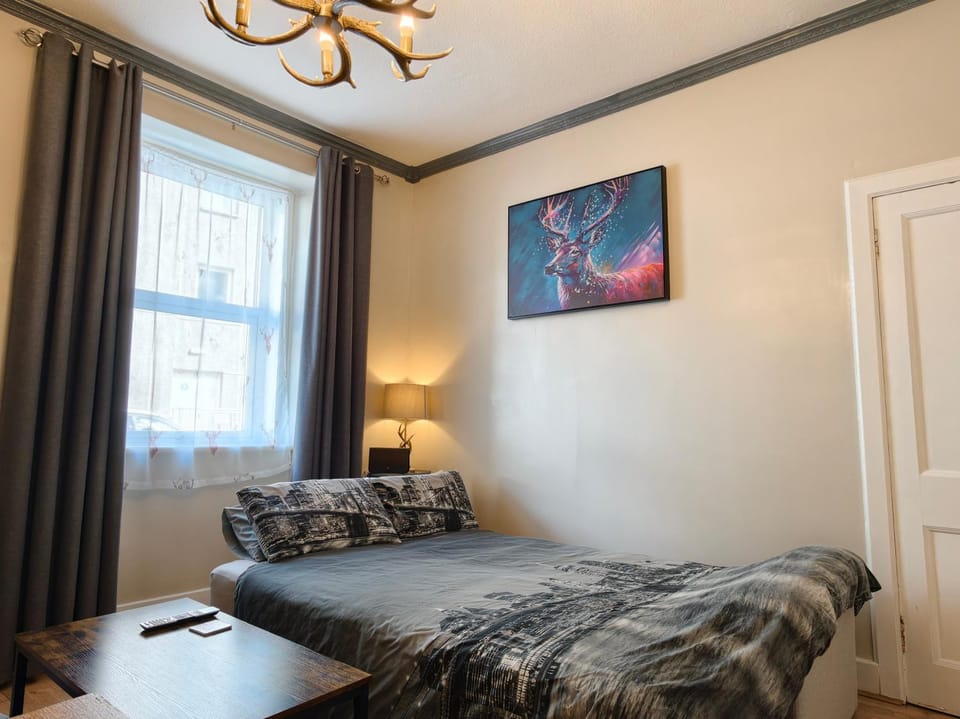 STAG studio apartment, City Centre, Free Parking Apartment in Inverness