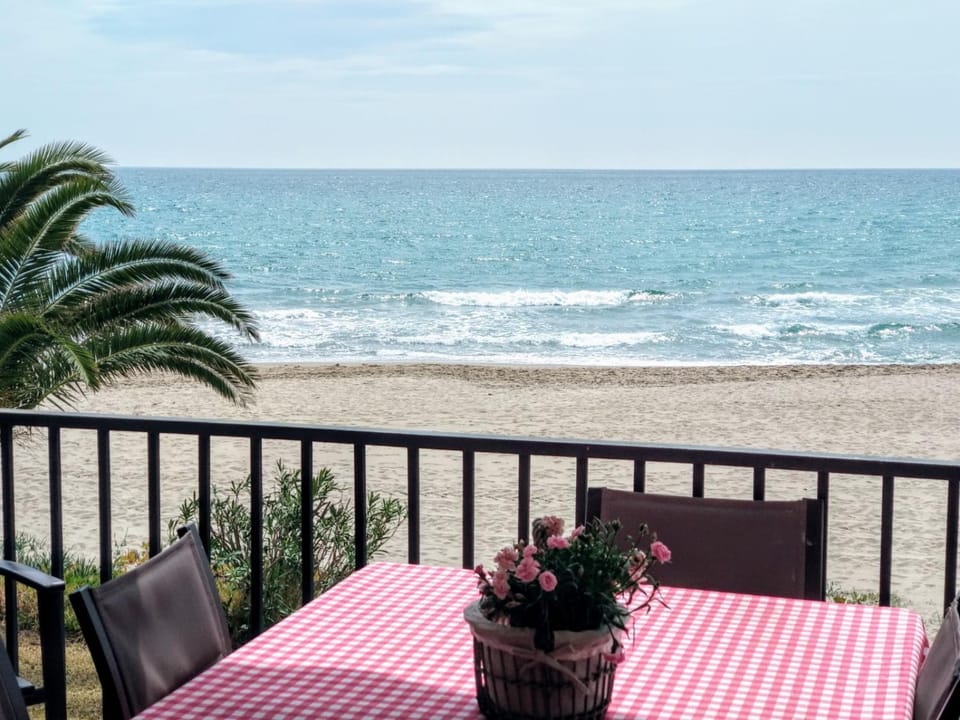 View (from property/room), Balcony/Terrace, Beach, Sea view