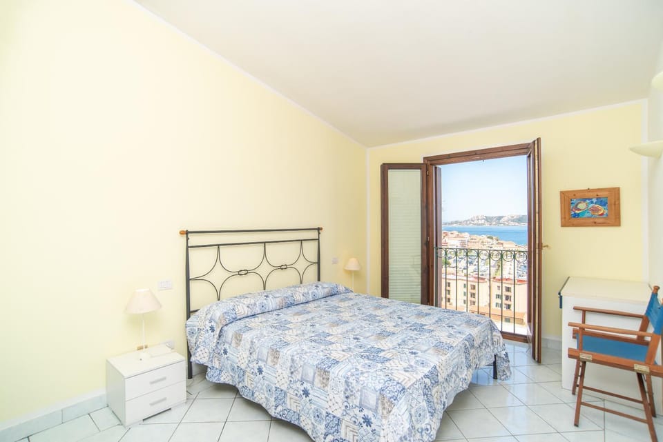 Property building, Living room, Bedroom