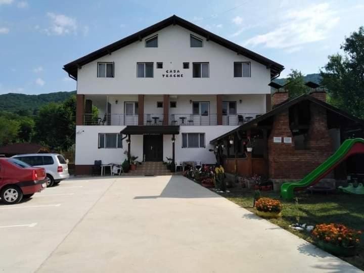 Casa Trache Bed and Breakfast in Romania