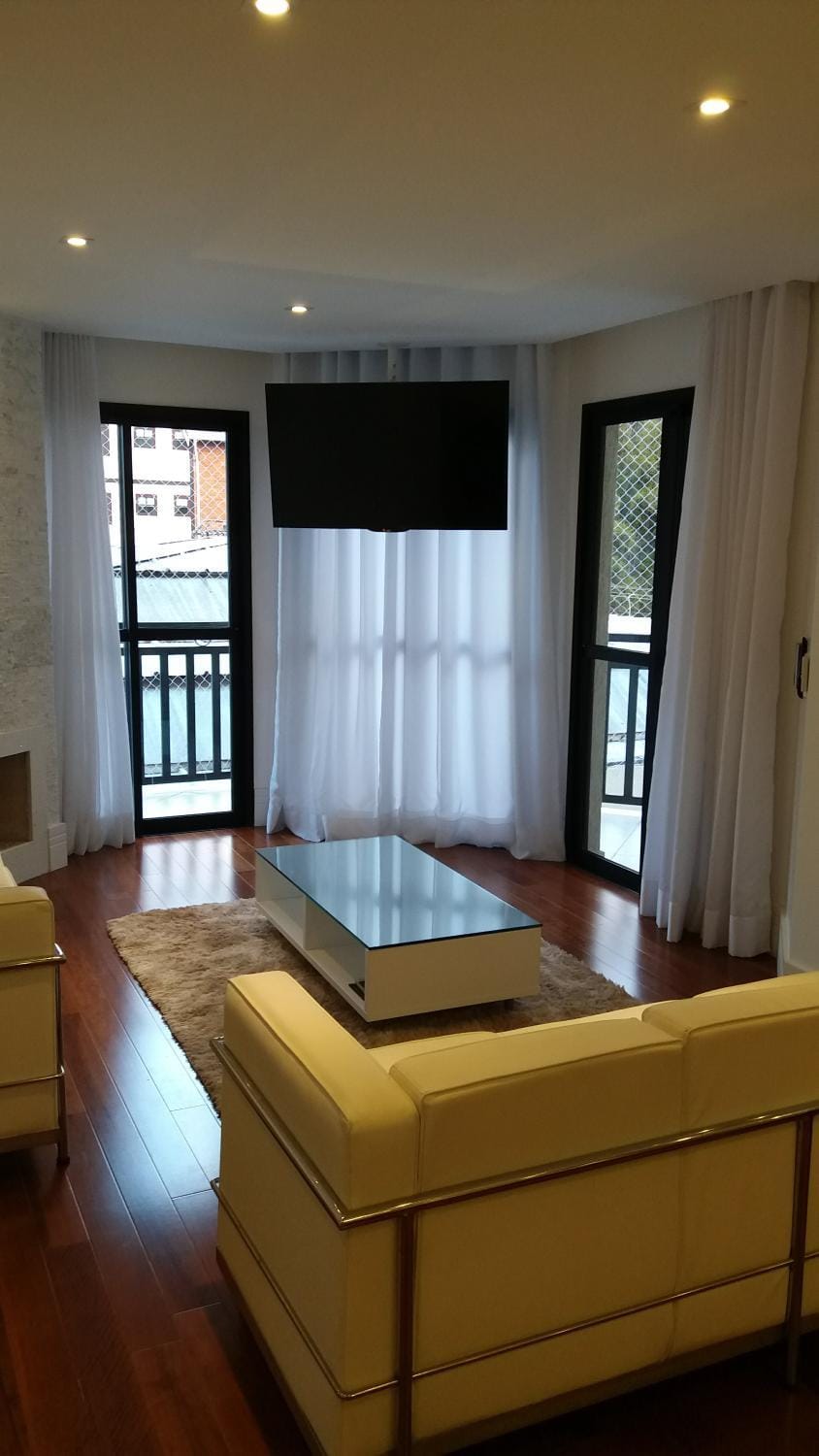 Apto Deslumbrante em Capivari proximo a BADEN BADEN Apartment in Campos do Jordão