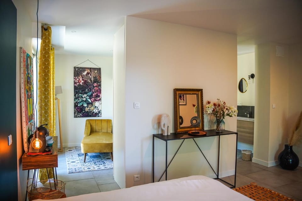 suite indépendante au calme avec piscine Bed and Breakfast in Aix-en-Provence