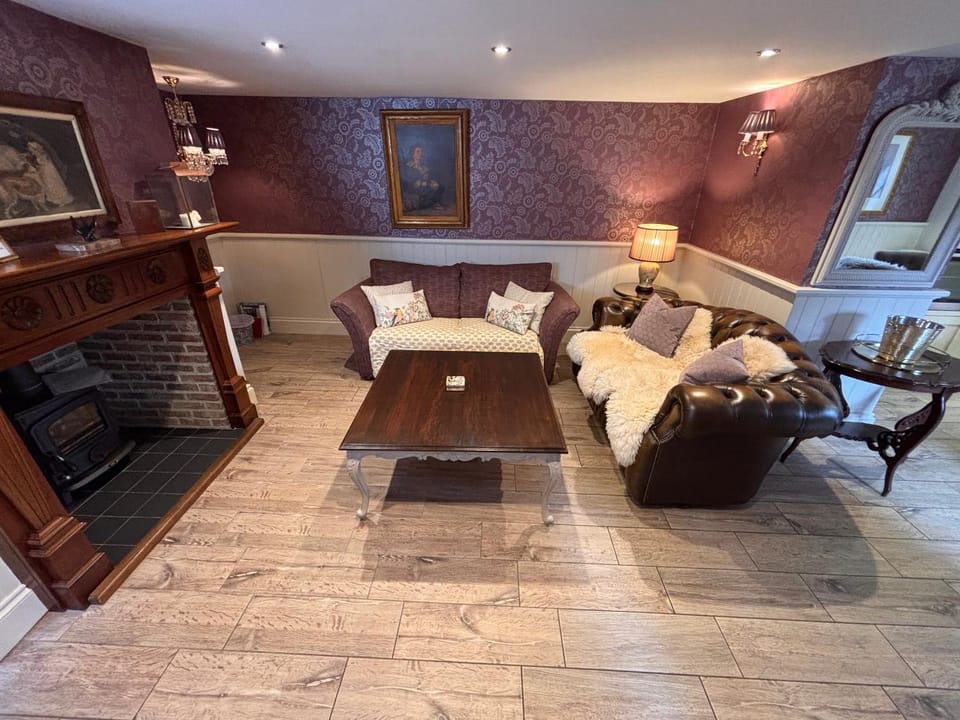 Drake Cottage House in England