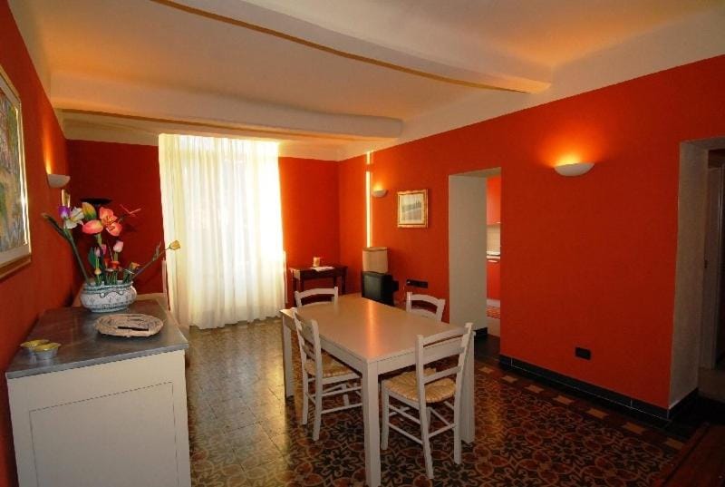 LA CASA DI NONNO GINO Apartment in Levanto
