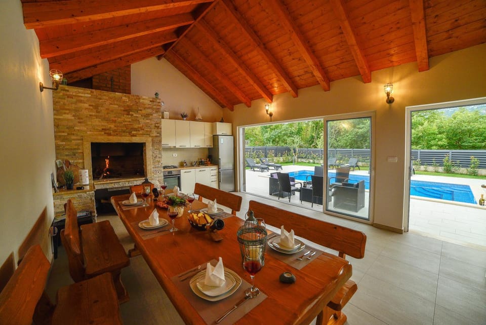 VILLA MAGNOLIA by Split Apartment in Split-Dalmatia County