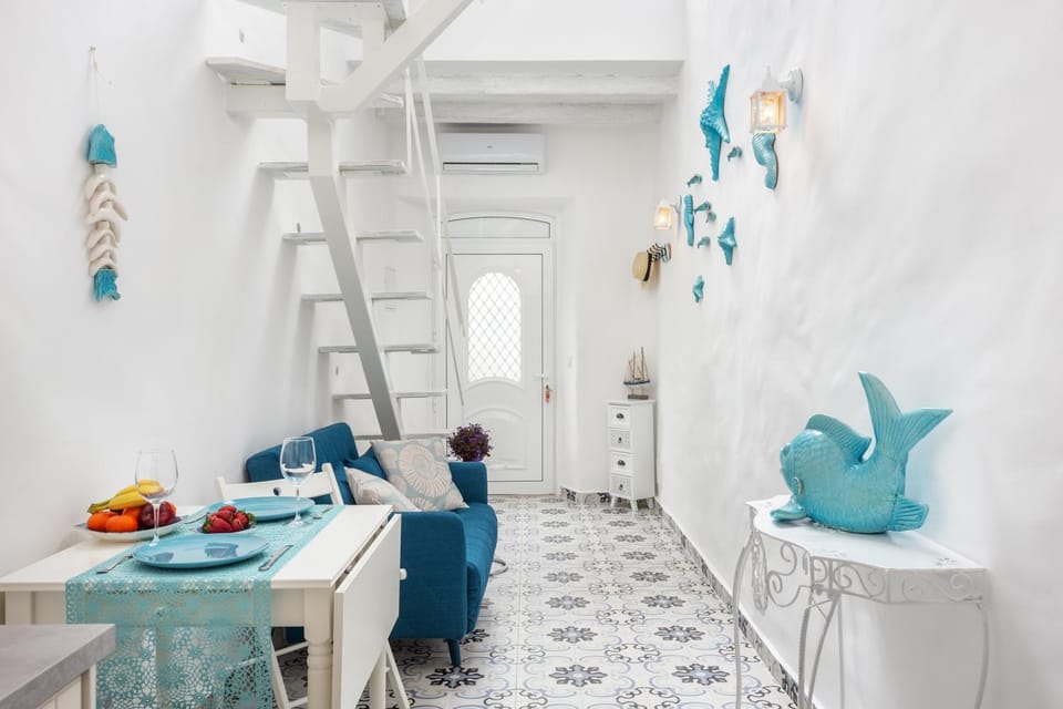 CASA DO PESCADOR by Ammonite&Co House in Olhão