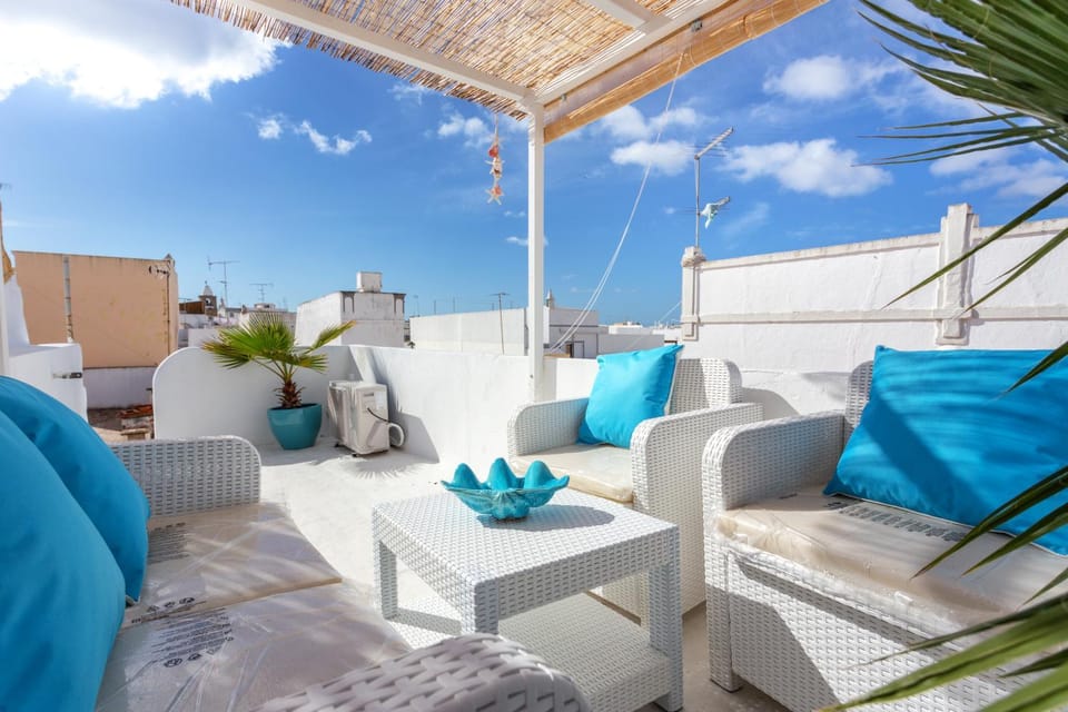 CASA DO PESCADOR by Ammonite&Co House in Olhão