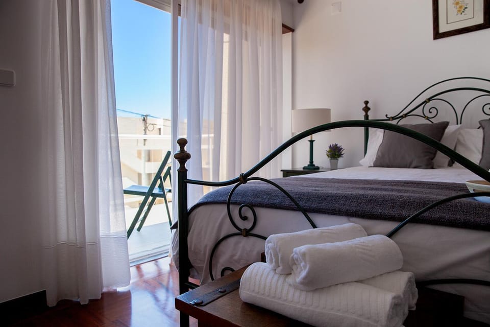 Casa do meio cared for you Apartment in Lisbon District
