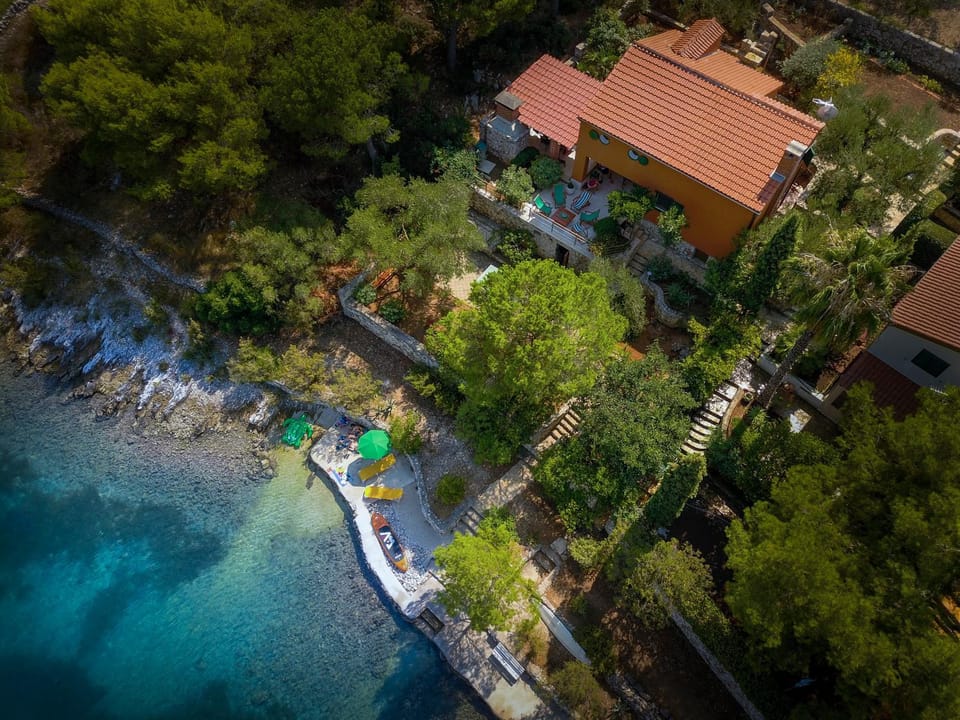 Kuća za odmor Pecilovo House in Split-Dalmatia County