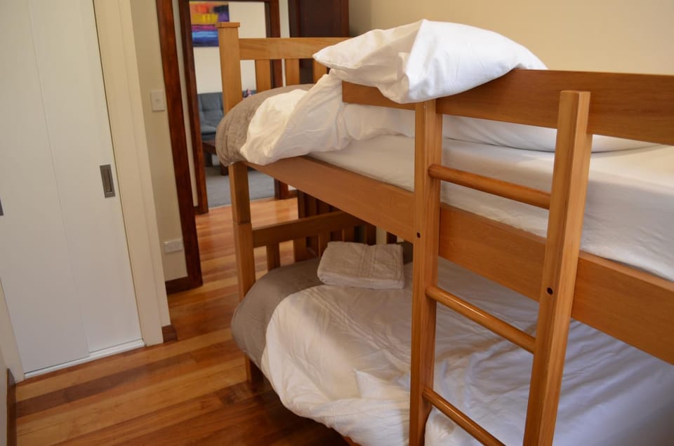 bunk bed