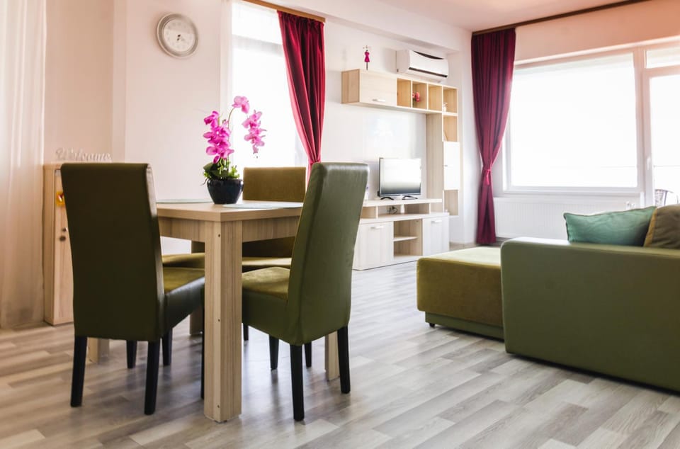 Orchid Apartment Summerland Free Parking Apartment in Constanta