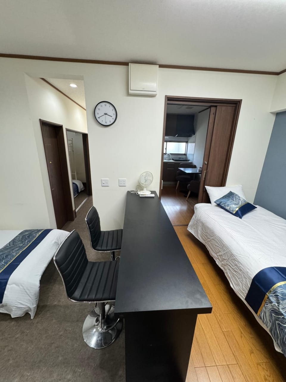 Bed, Living room, Bedroom