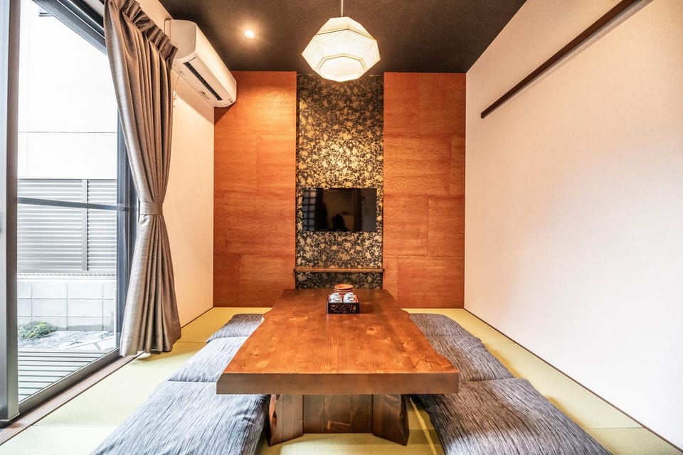 Bed, Living room, Dining area