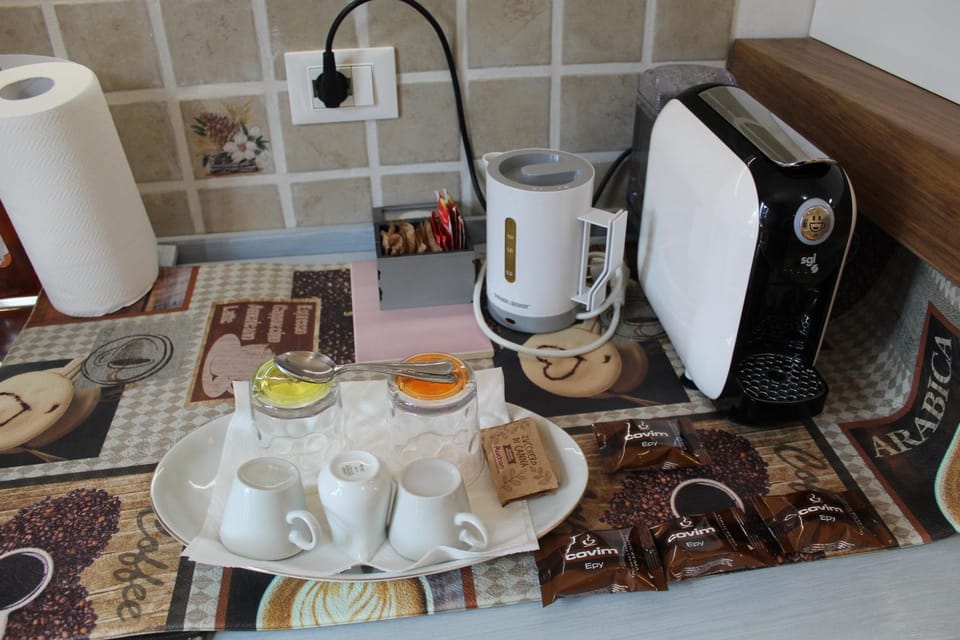 Coffee/tea facilities