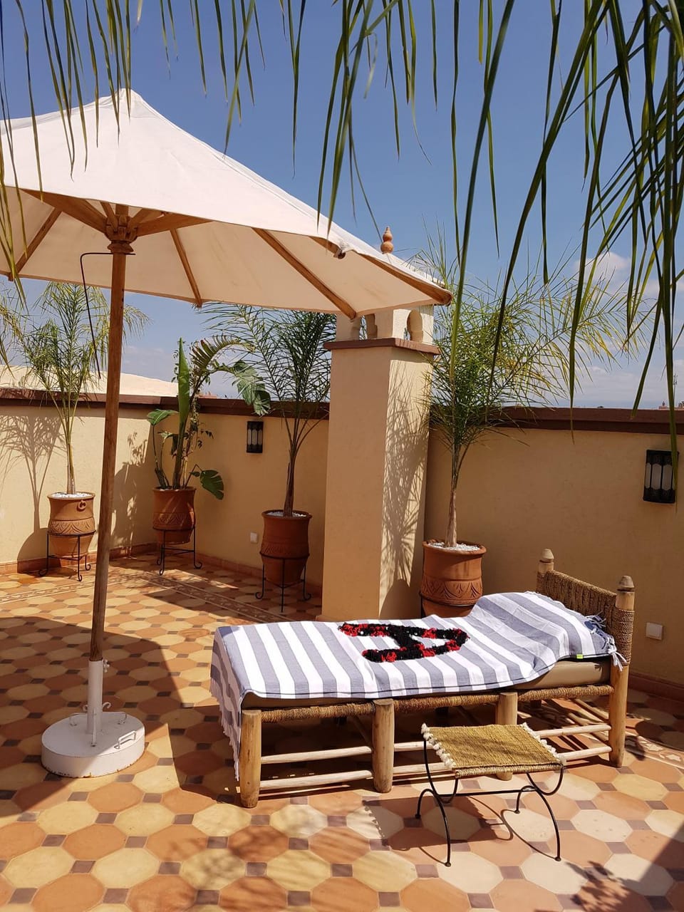 Balcony/Terrace, sunbed