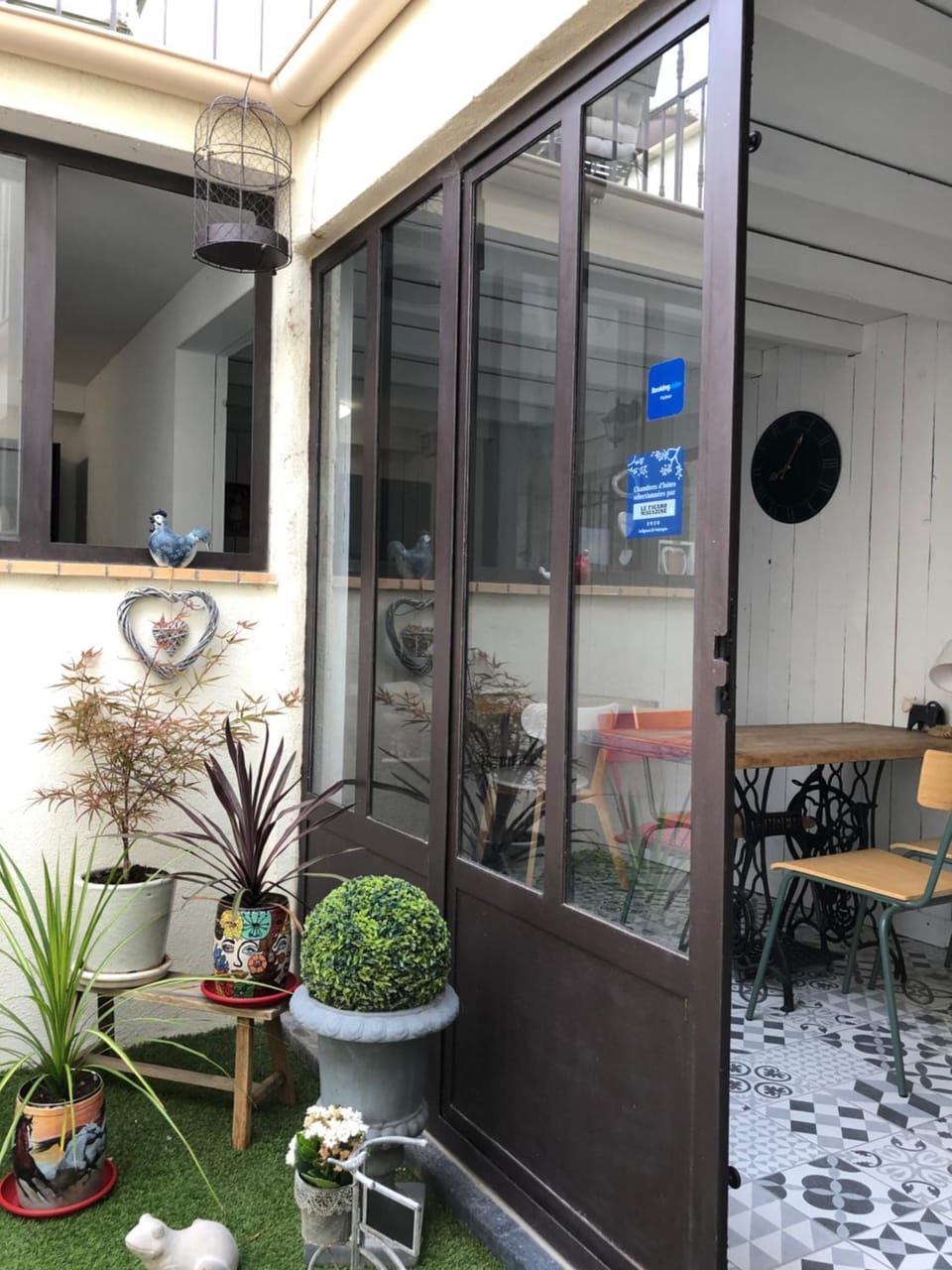 Ô 36 Rempart Sud B&B Bed and Breakfast in Le Grau-du-Roi