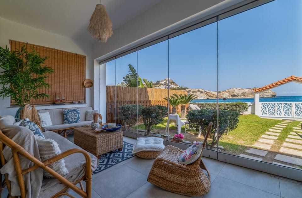 Patio, Day, View (from property/room), Seating area, Sea view