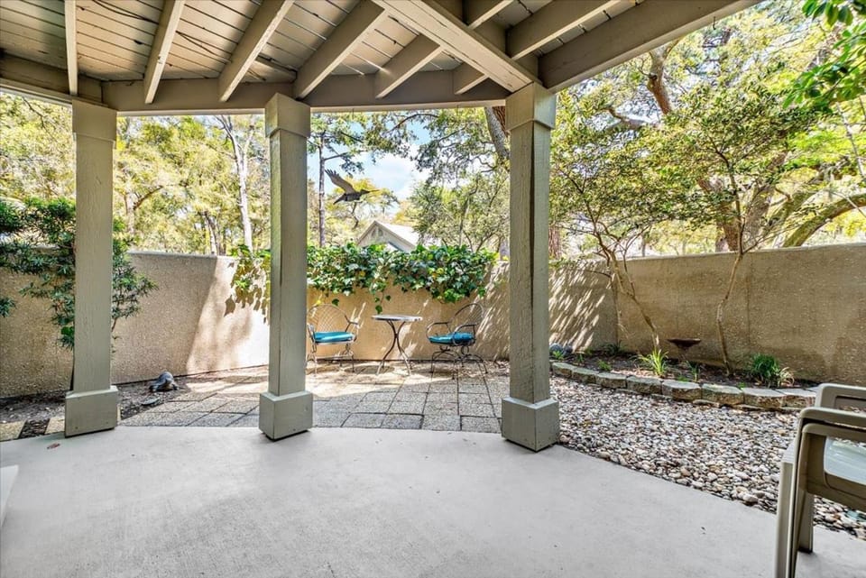 Patio, Garden, Seating area