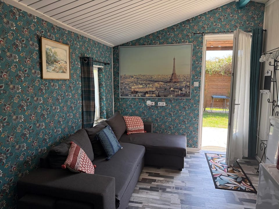 Chalet de campagne en Dordogne avec piscine Chalet in Occitanie