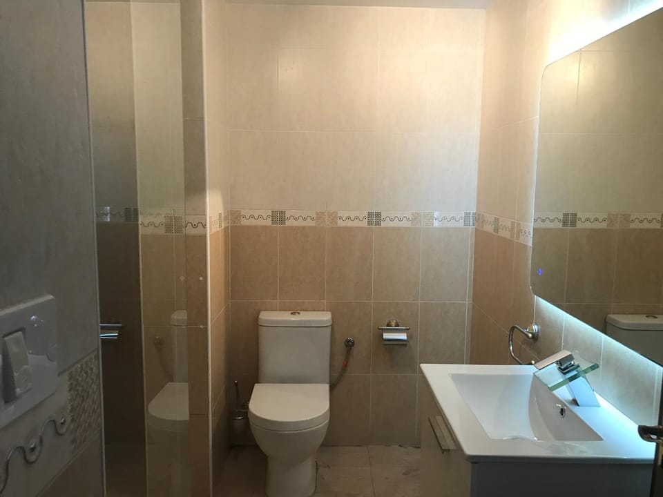 Toilet, Bathroom