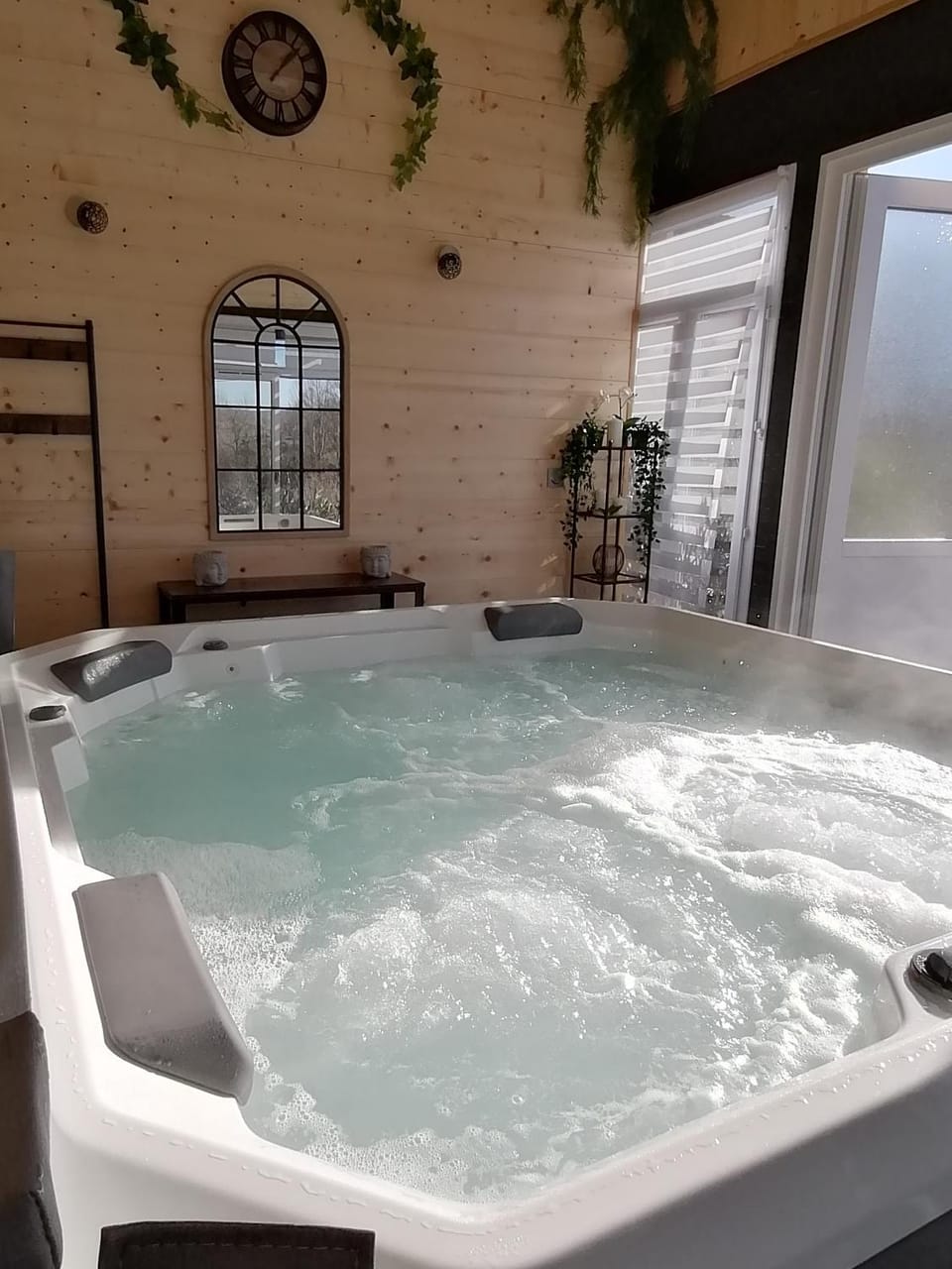 Hot Spring Bath, Hot Tub, Spa and wellness centre/facilities, Spa and wellness centre/facilities