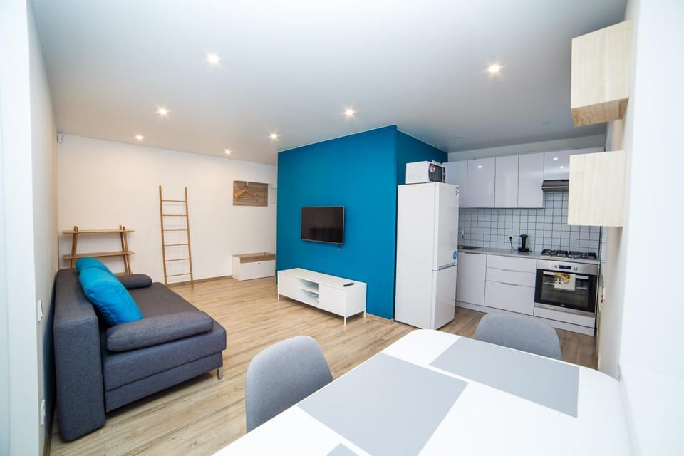 Seating area, Communal kitchen