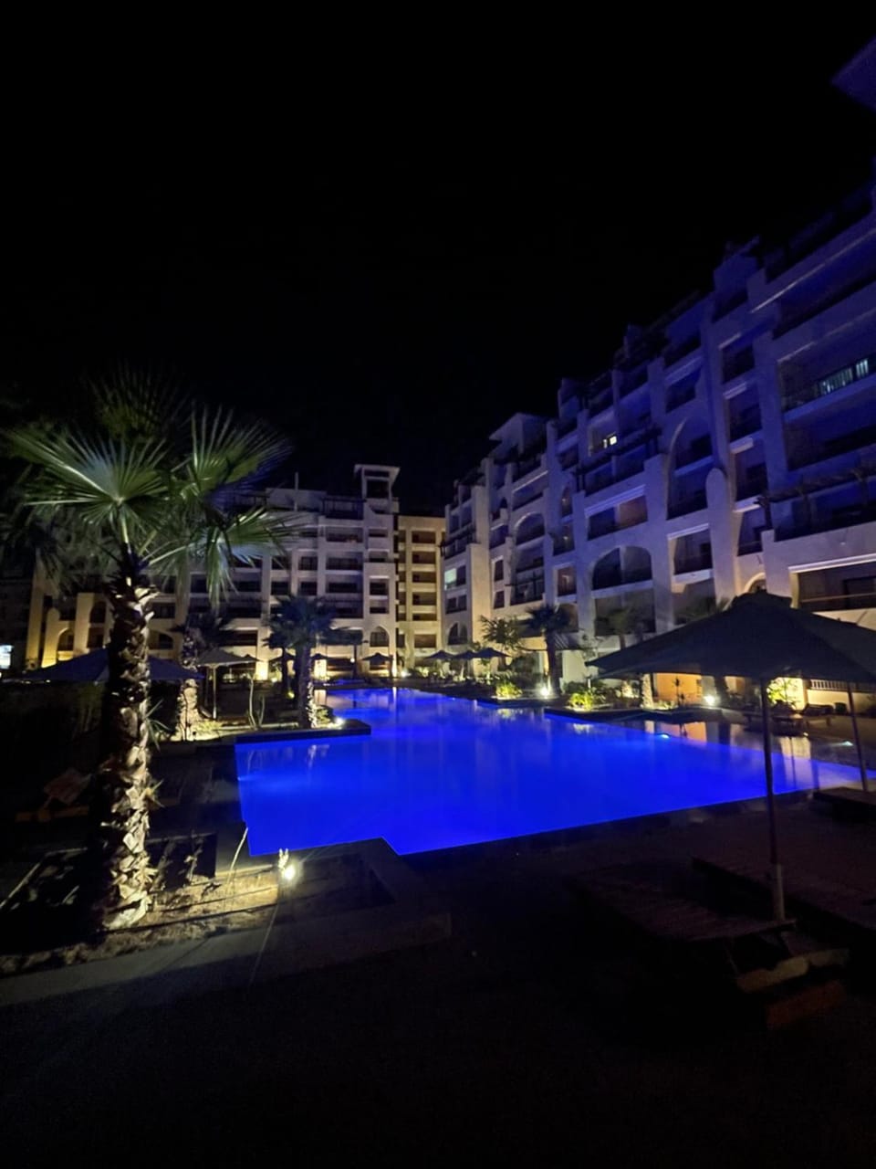Property building, Swimming pool