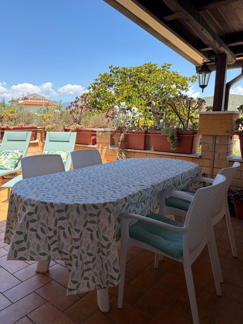 Patio, Natural landscape, View (from property/room), Balcony/Terrace, Dining area, Mountain view