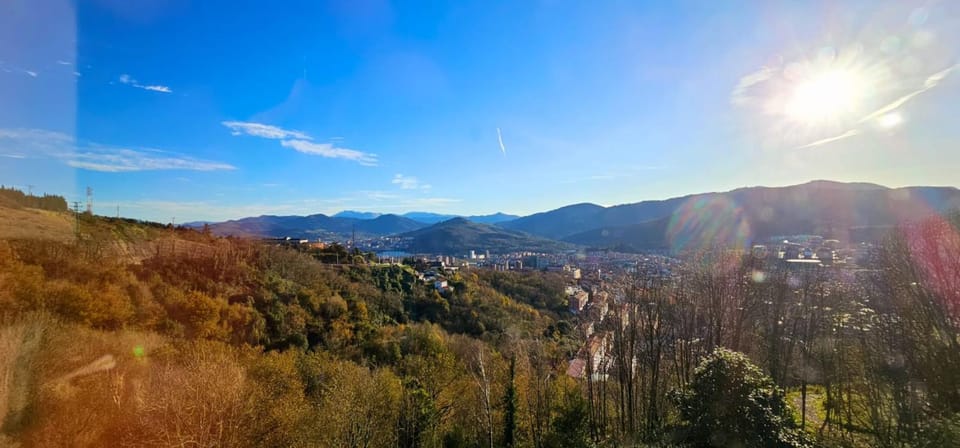 Day, Natural landscape, View (from property/room), City view, Garden view, Mountain view, Quiet street view