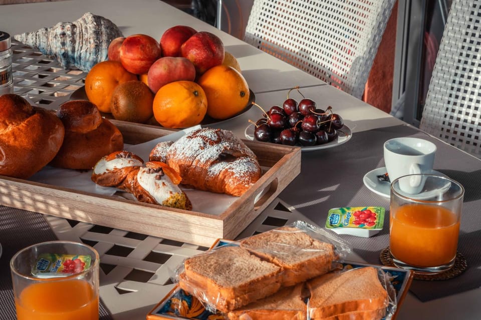 Balcony/Terrace, Breakfast