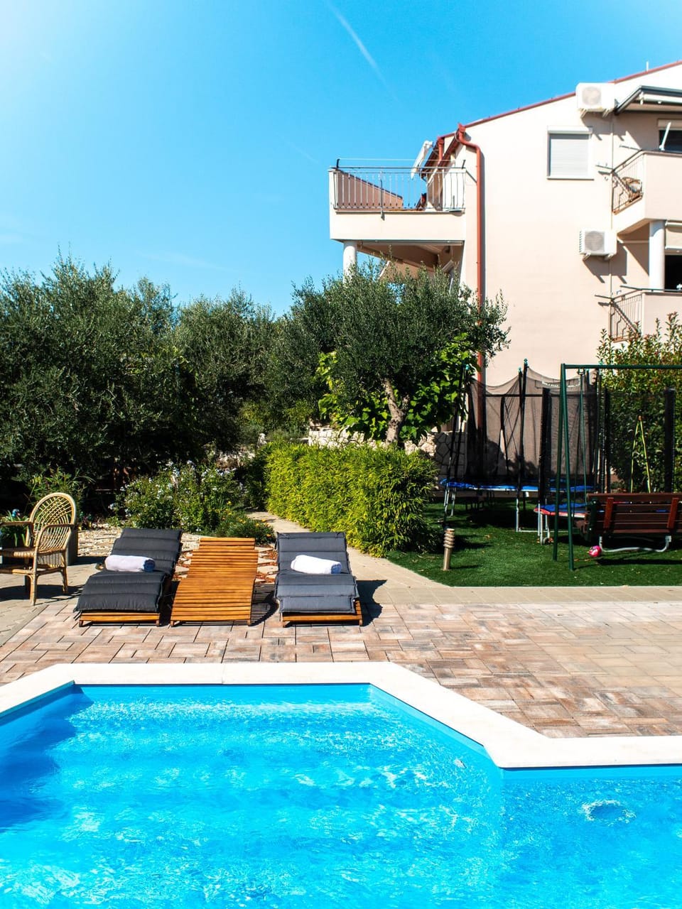 Property building, Swimming pool