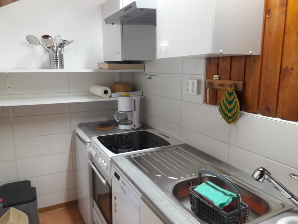 Kitchen or kitchenette, Decorative detail