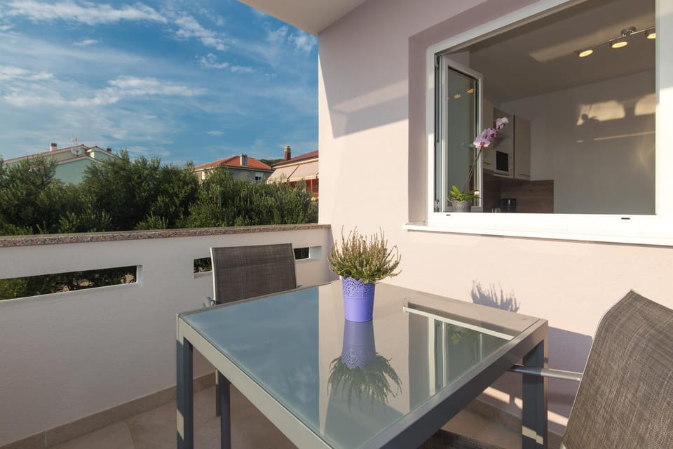 Day, Balcony/Terrace