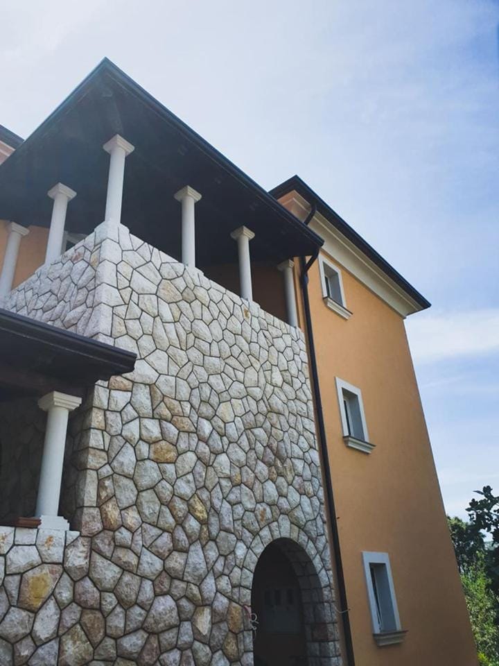 Property building, Facade/entrance