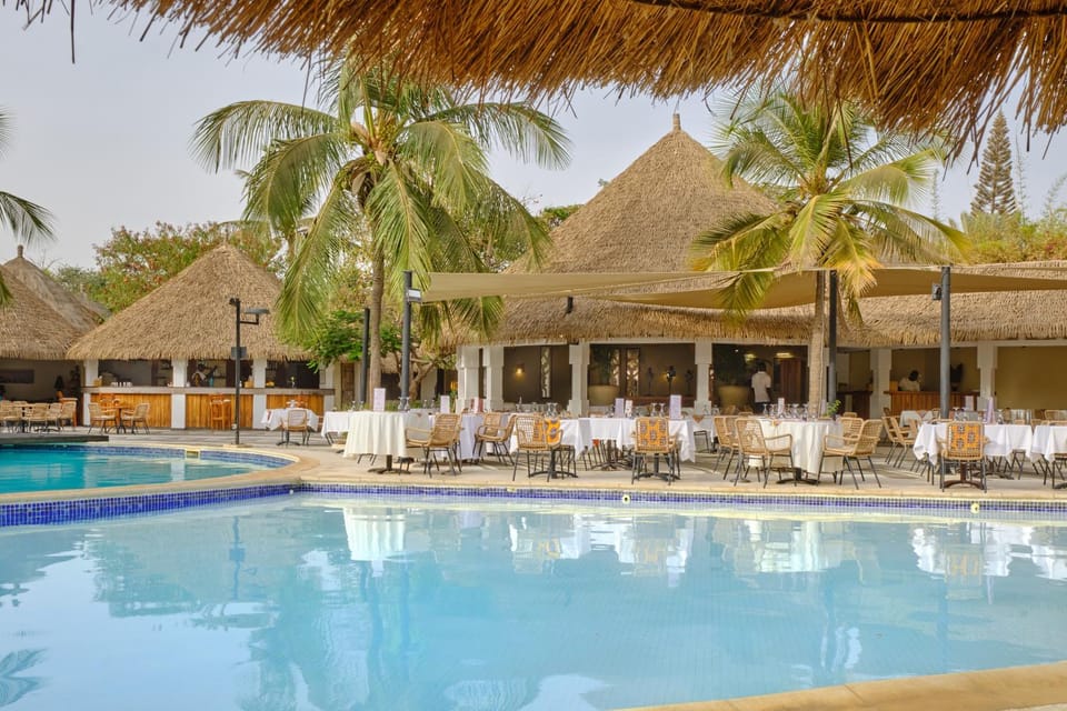 Restaurant/places to eat, Swimming pool