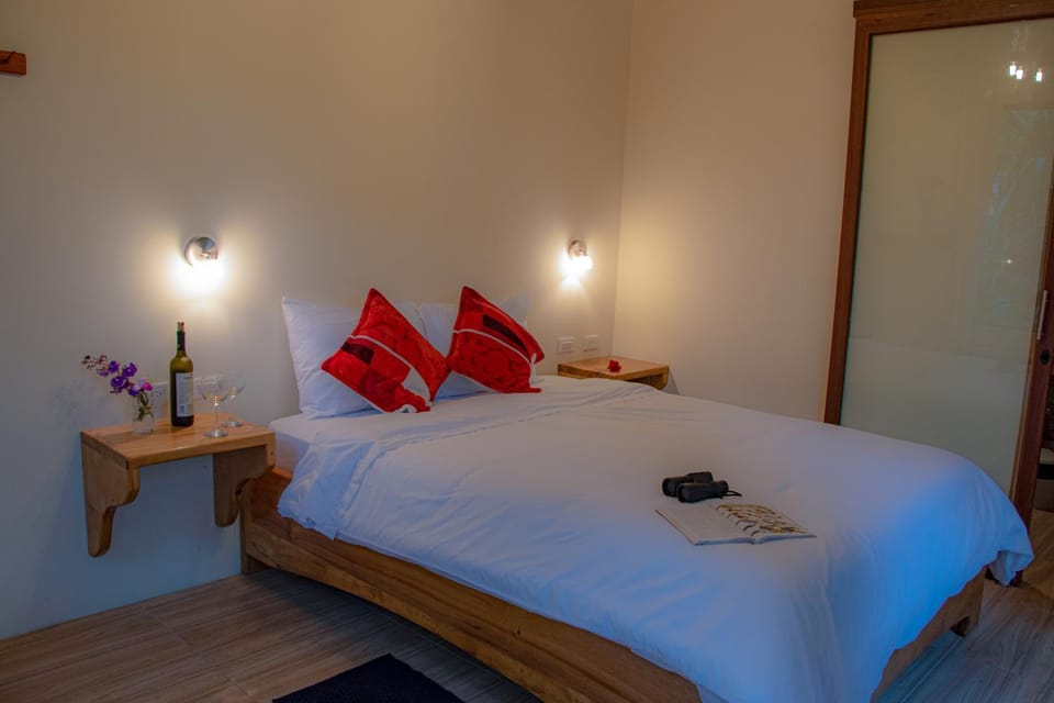 Property building, Bedroom, locker