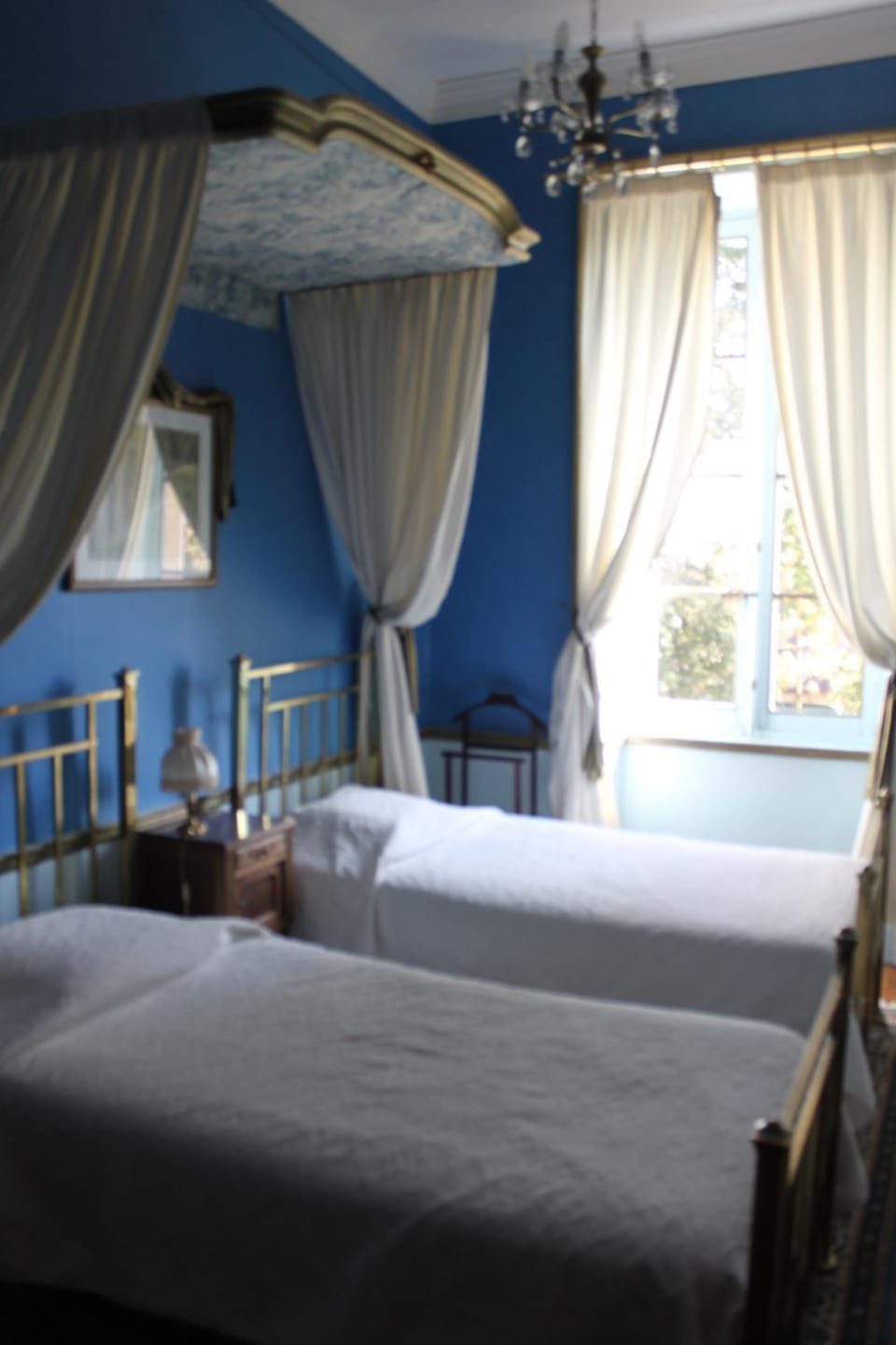 Chateau de Longeville Bed and Breakfast in Auvergne-Rhône-Alpes